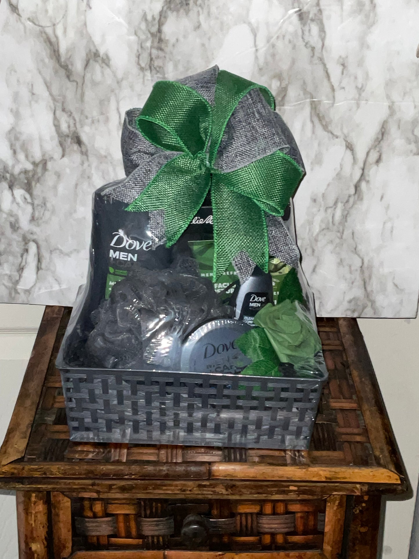 Gift Basket-Green & Gray Dove Gift