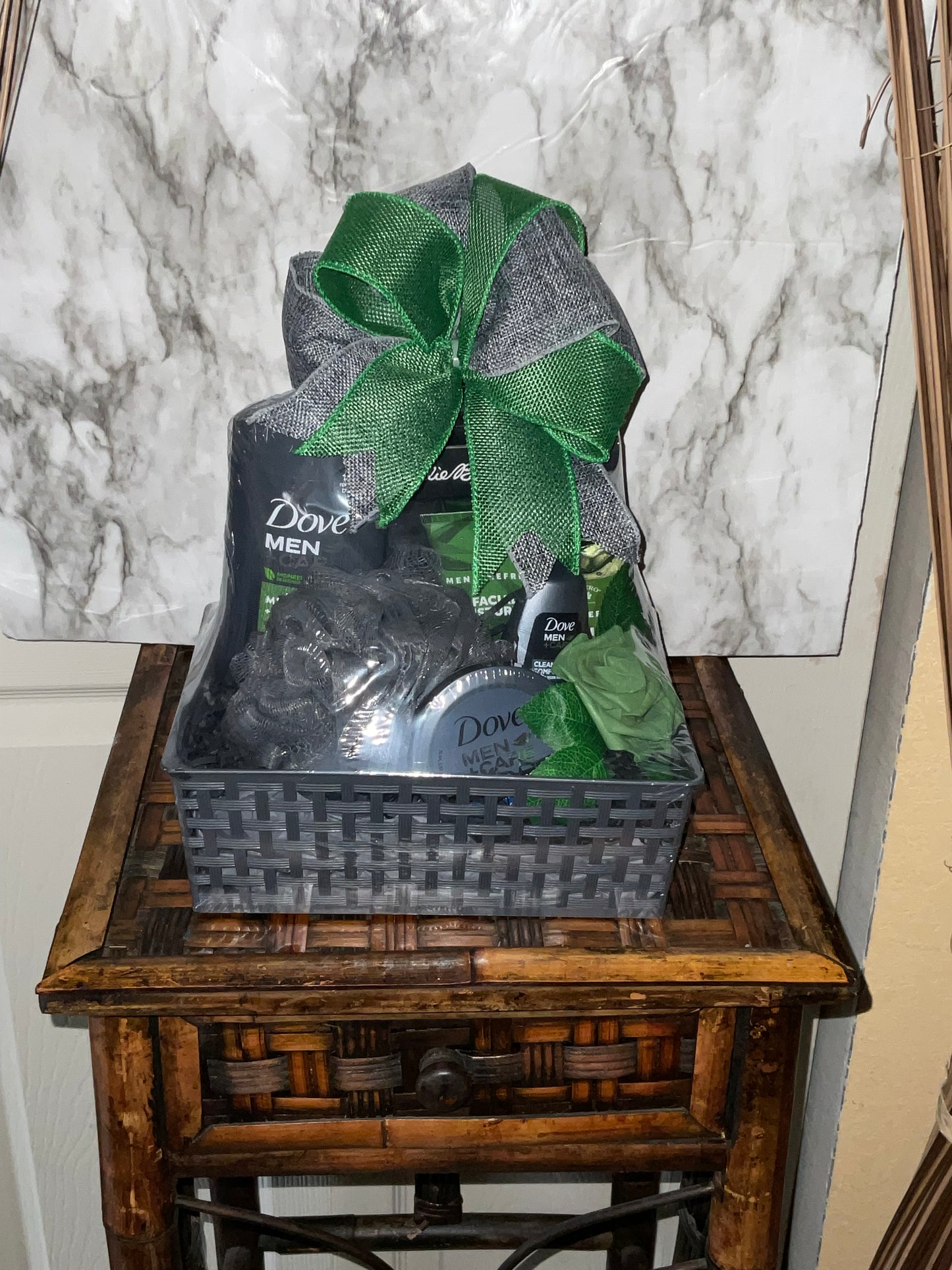 Gift Basket-Green & Gray Dove Gift