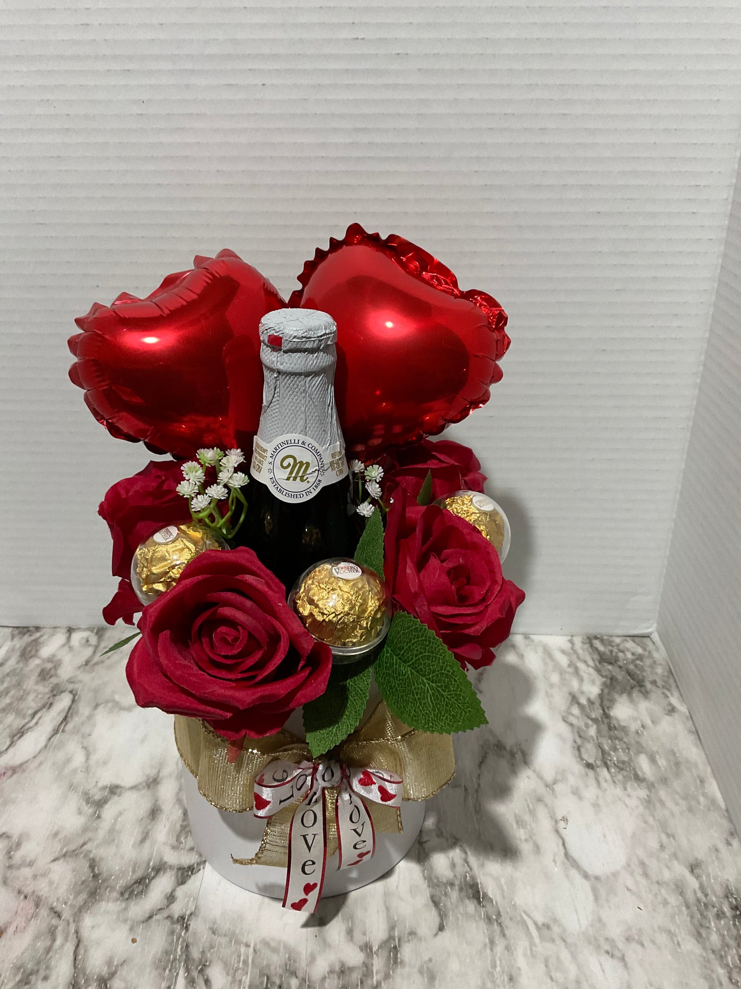 Sparkling Cider and Chocolate Bouquet